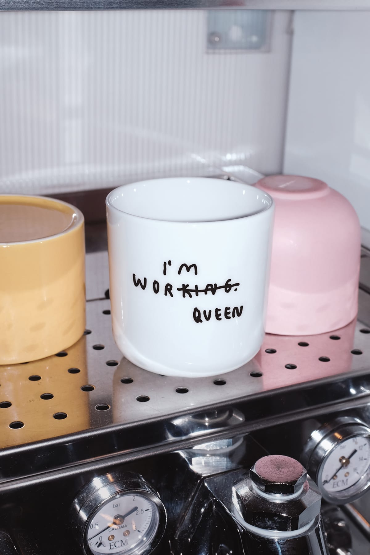Becher I'm WorQUEEN Becher YAHYA STUDIO