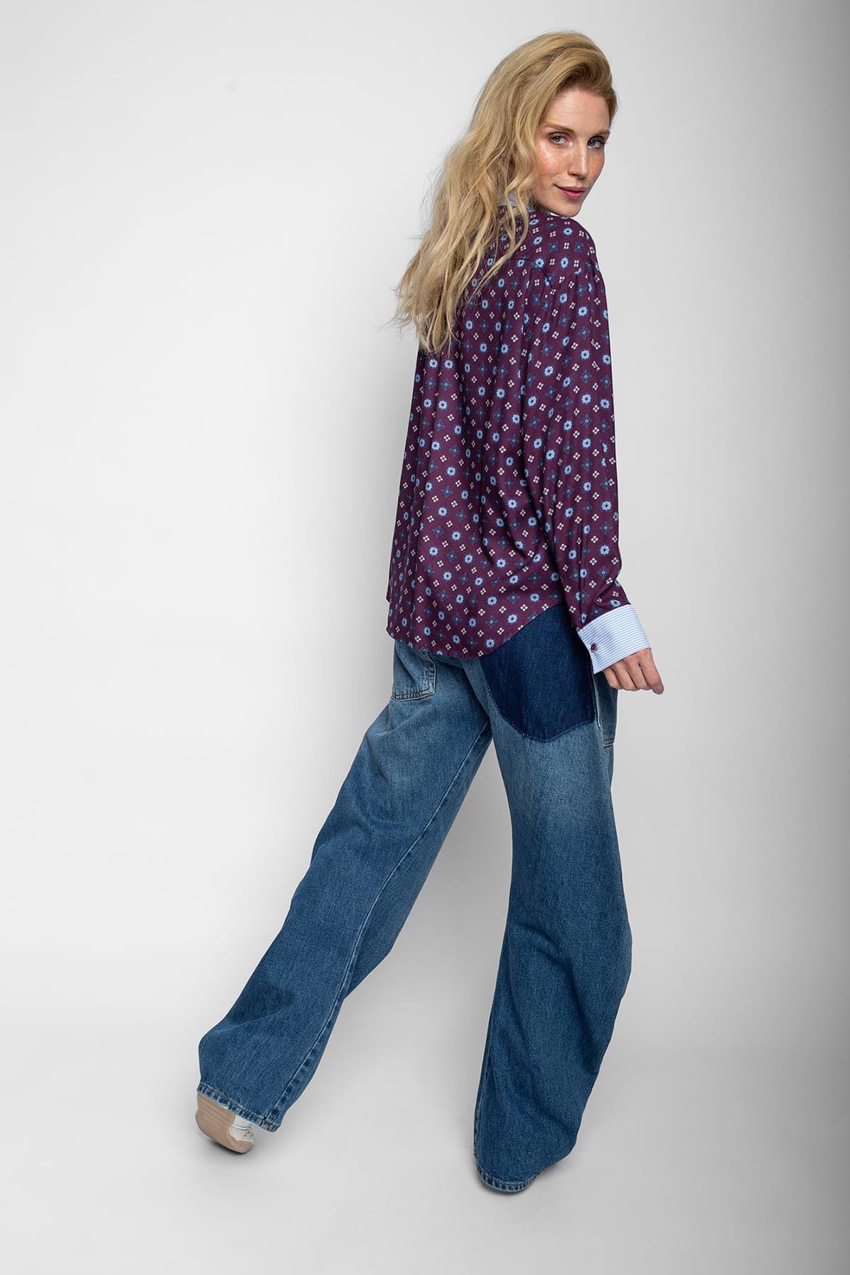 Bluse vokuhila purple minimal Bluse Emily van den Bergh