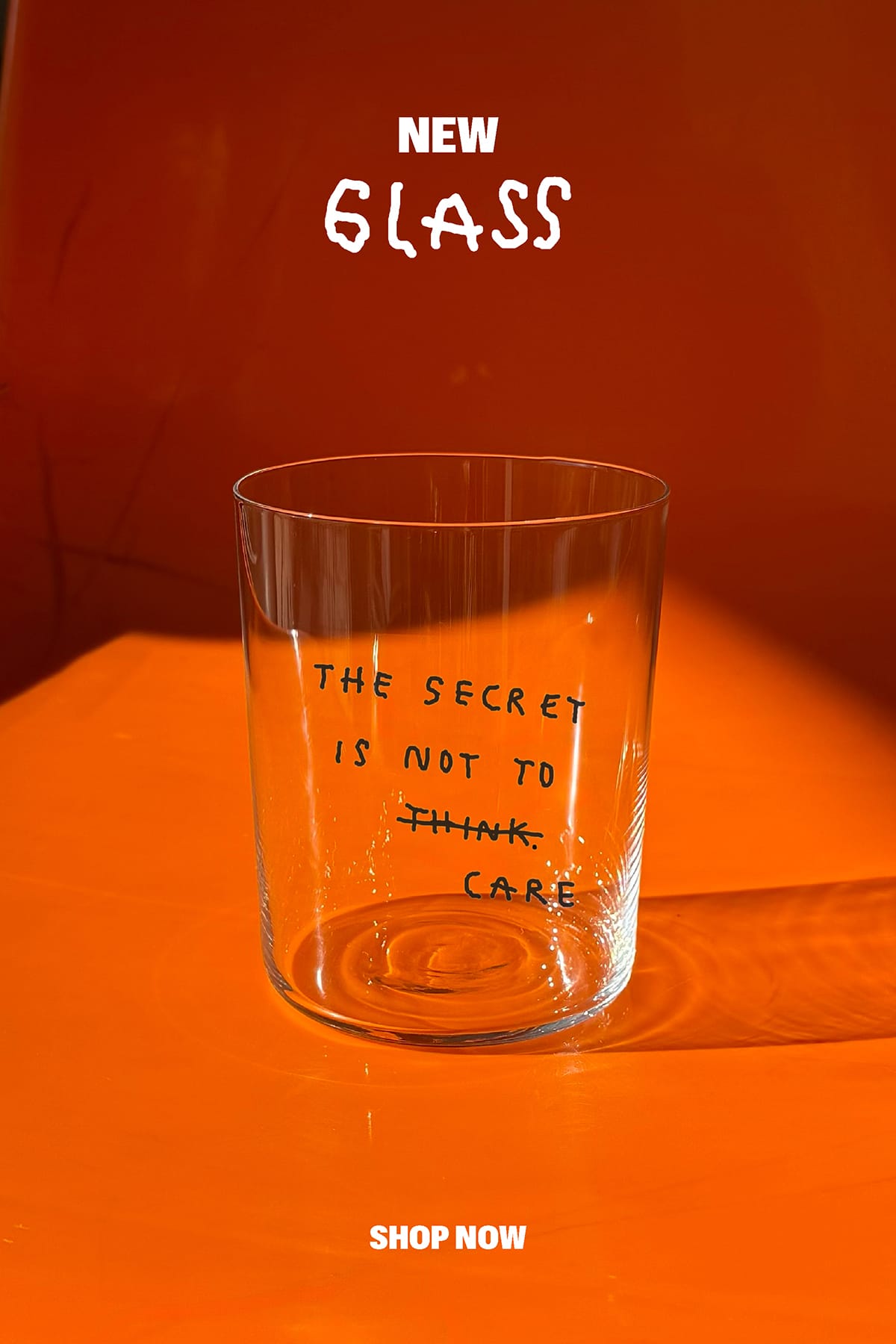 Glas Secret is not to care (Large) Glas YAHYA STUDIO