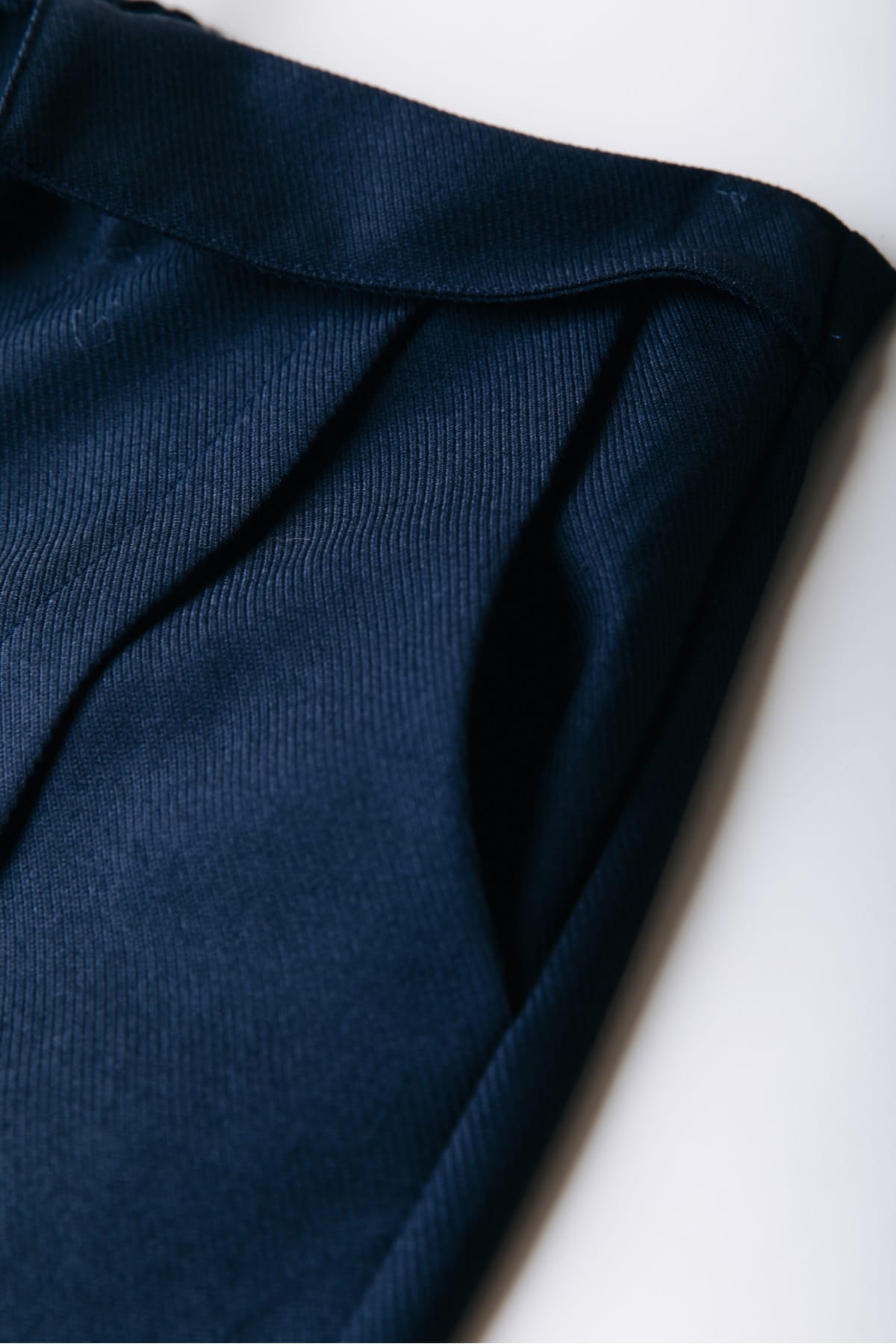 Hose Giala Folded Hem Slouchy Deep blue Hose Colourful Rebel