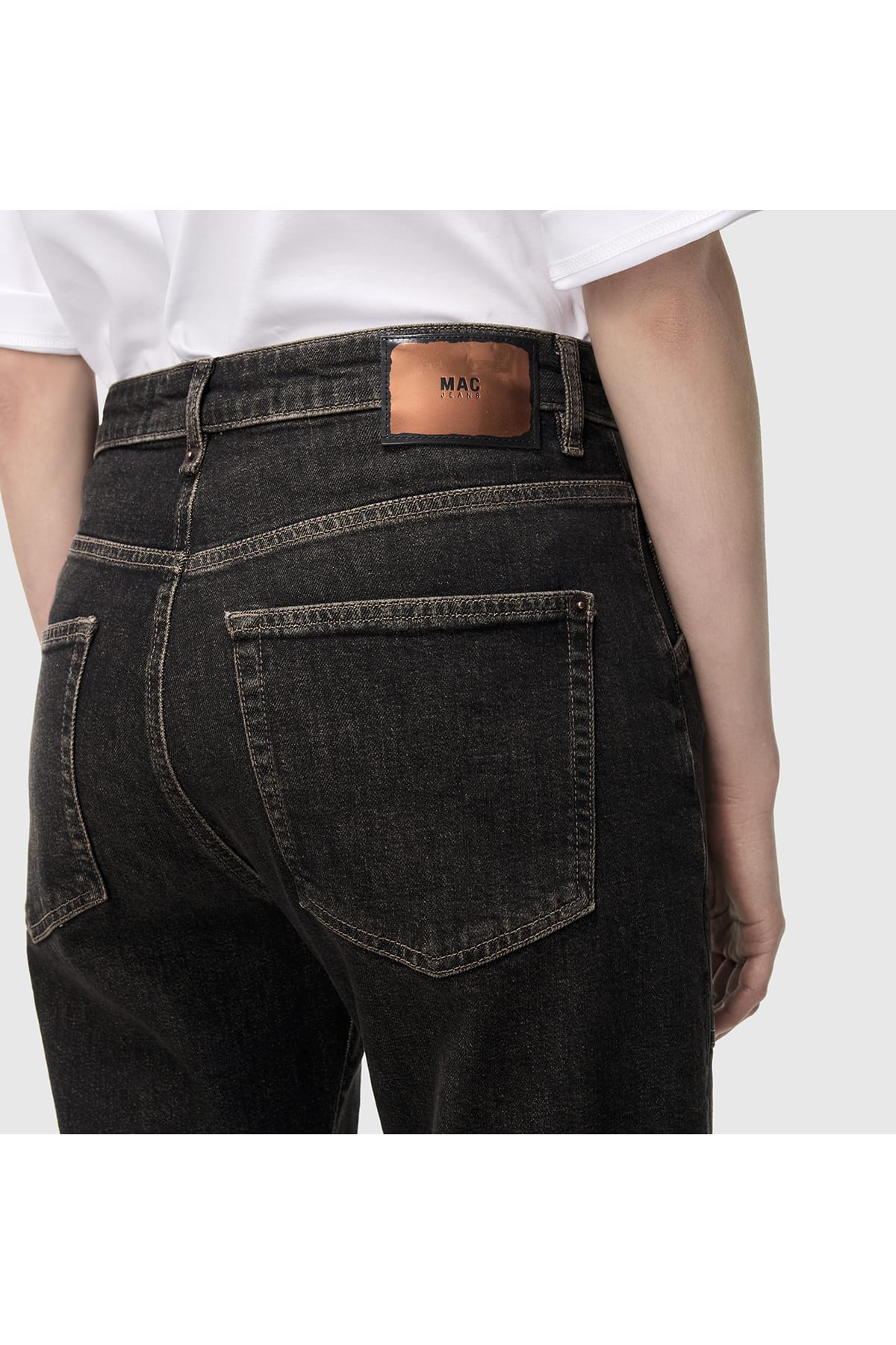 Jeans BAGGY straight Authentic comfort denim brown tinted black wash Jeans MAC