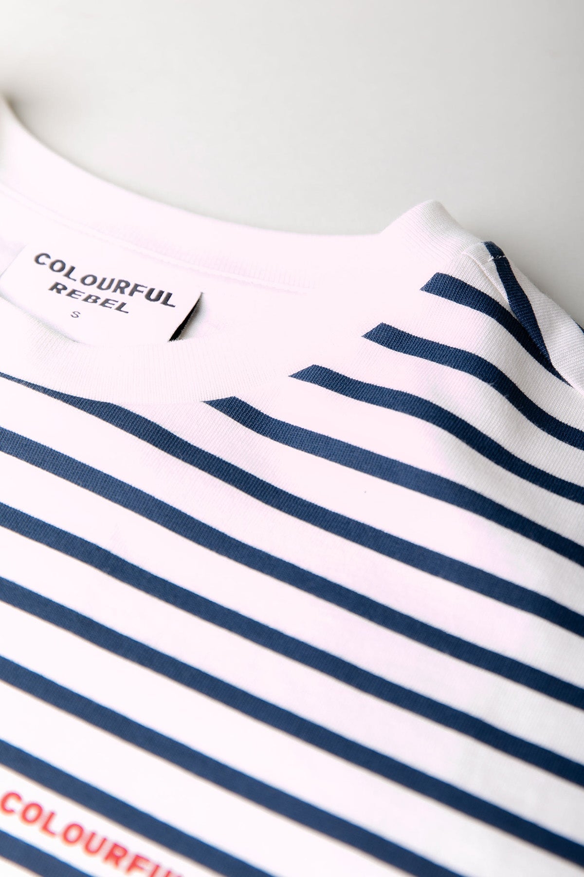 Longsleeve Bold Logo Longsleeve Off white Longsleeve Colourful Rebel