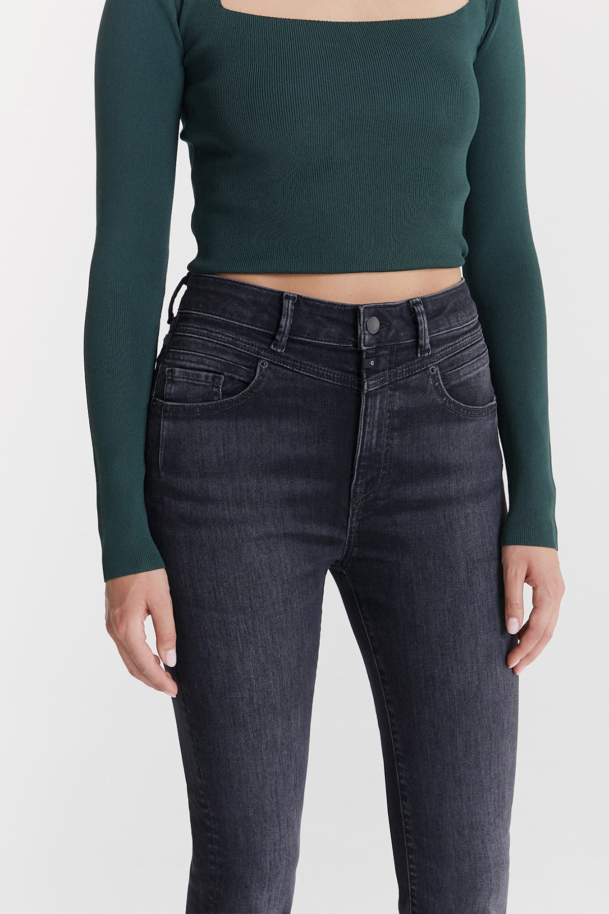 Ultra High Waist Flare Jeans Matilda - Black Vintage Jeans C.O.J - Cup of Joe Denim