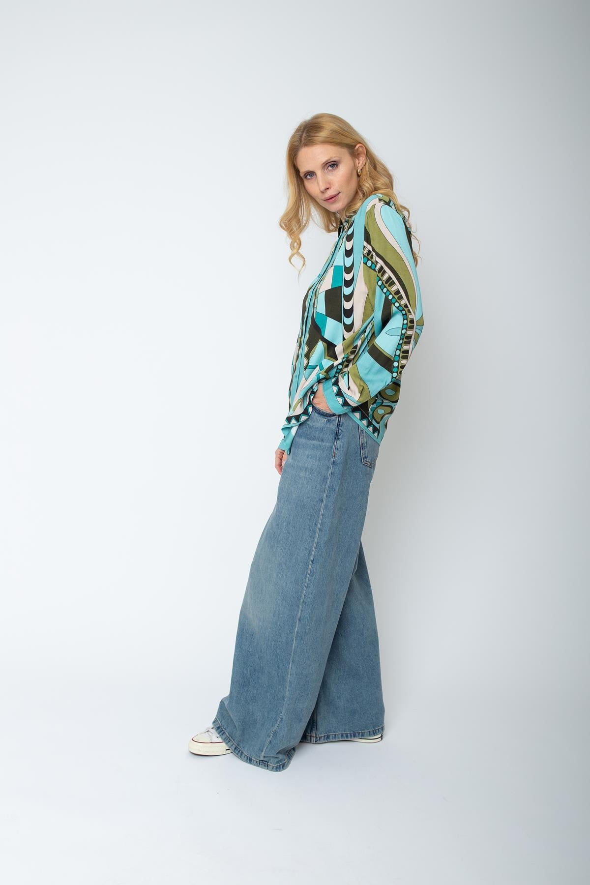 Bluse mit geometrik Muster cypress aqua Bluse Emily van den Bergh 