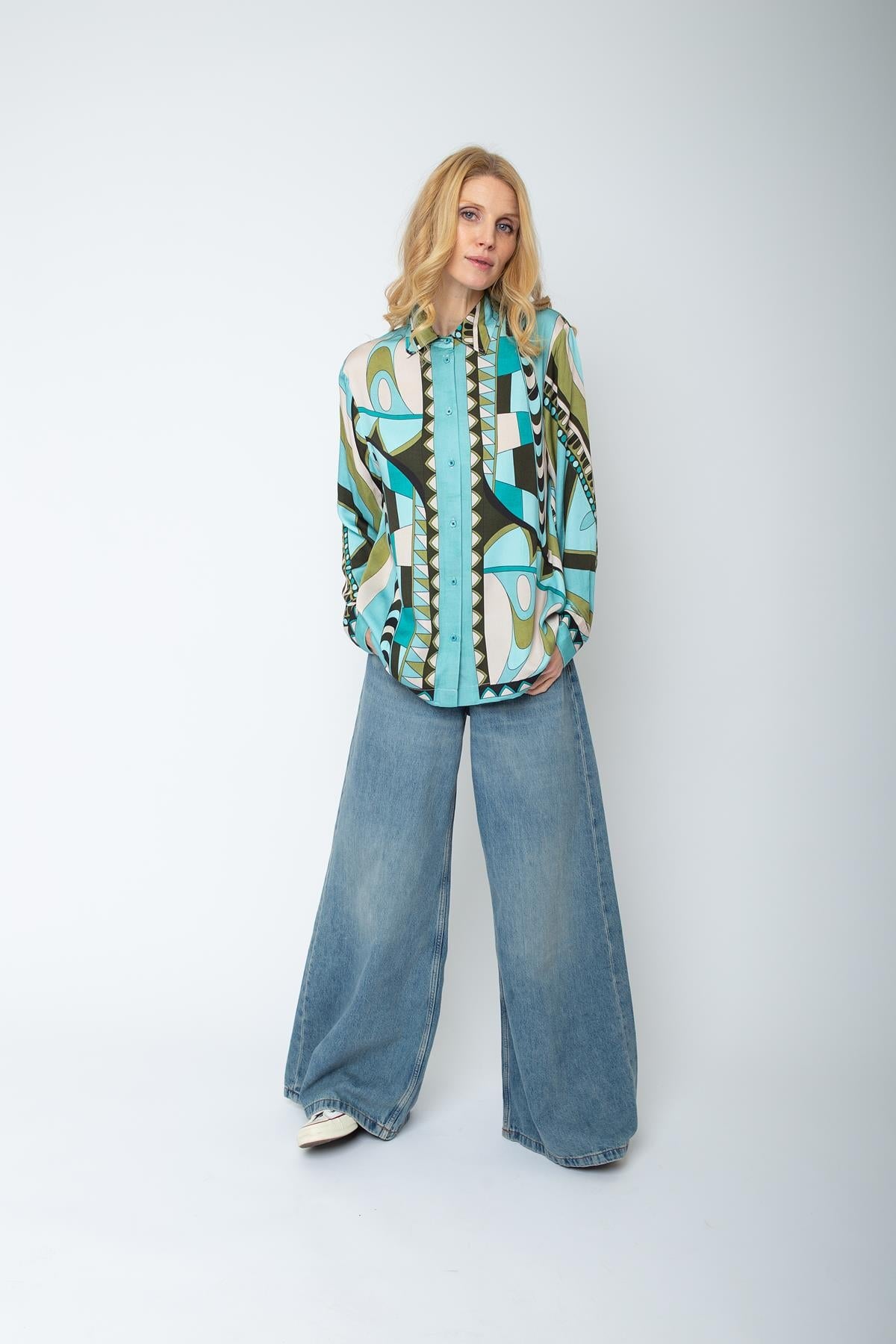 Bluse mit geometrik Muster cypress aqua Bluse Emily van den Bergh 
