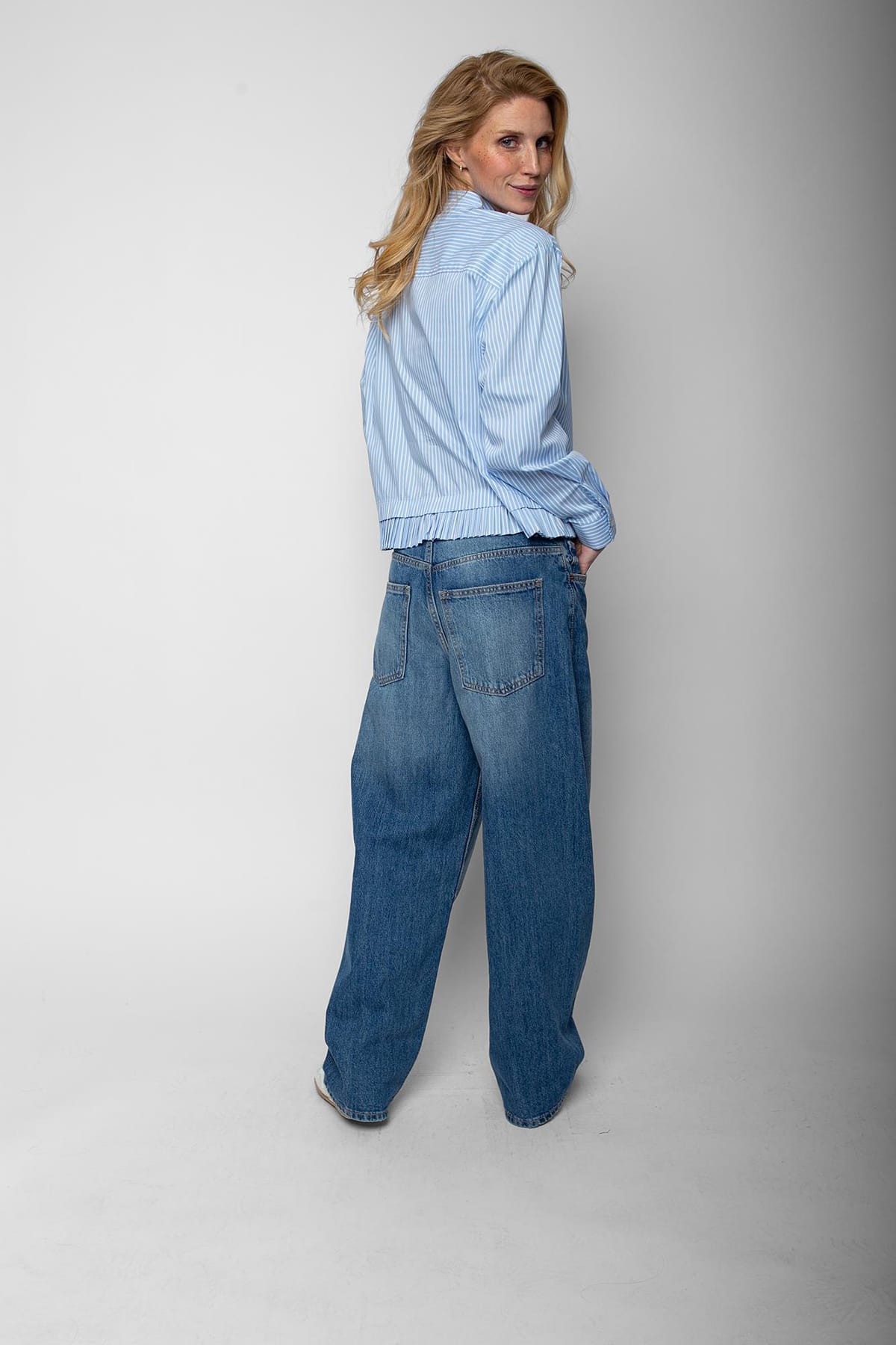 Bluse mit Poloblende und Rückenpasse bleu white stripe Bluse Emily van den Bergh 