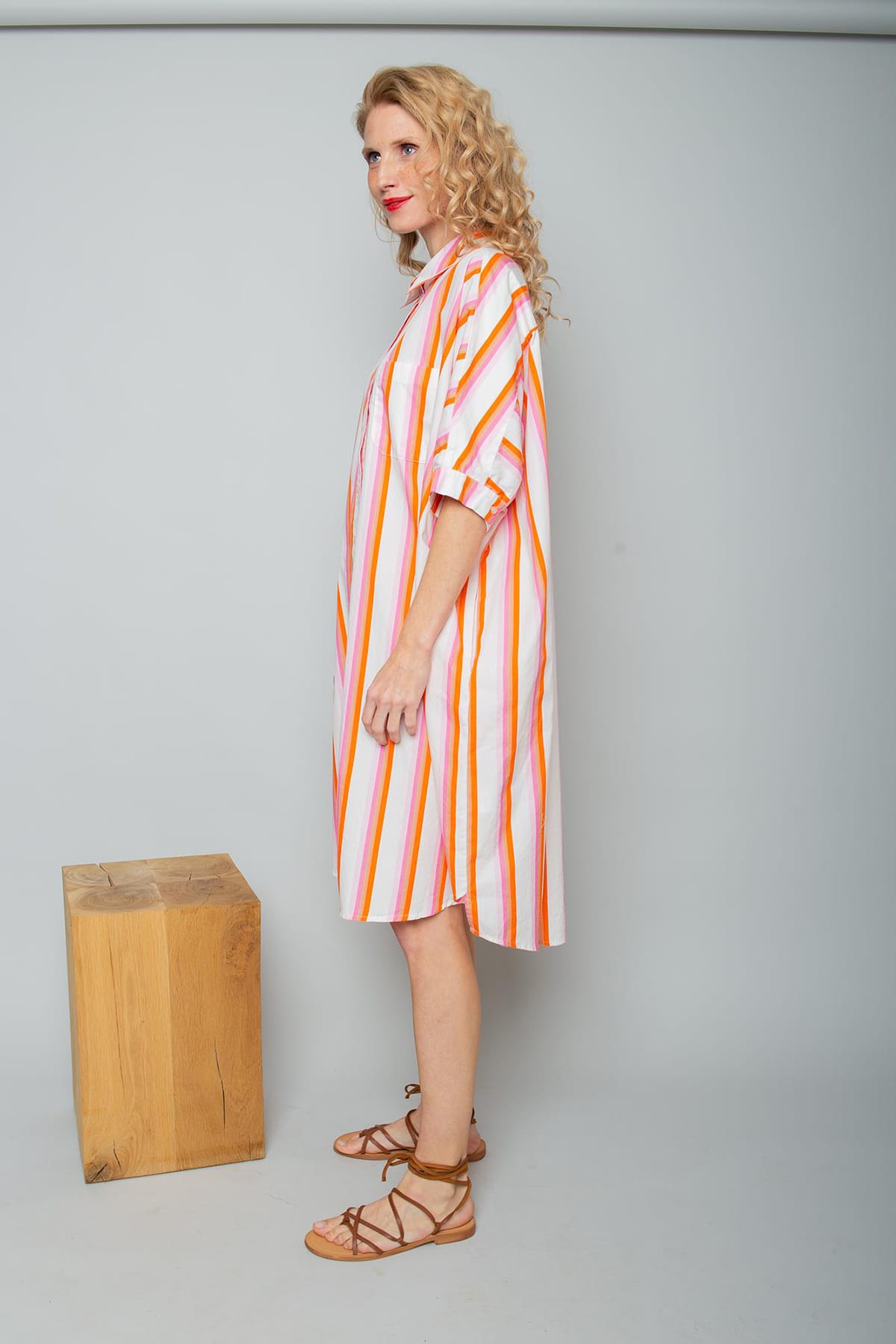 Hemdblusenkleid Durchgeknöpft mit kleinem Kragen pink orange stripe Hemdblusenkleid Emily van den Bergh 
