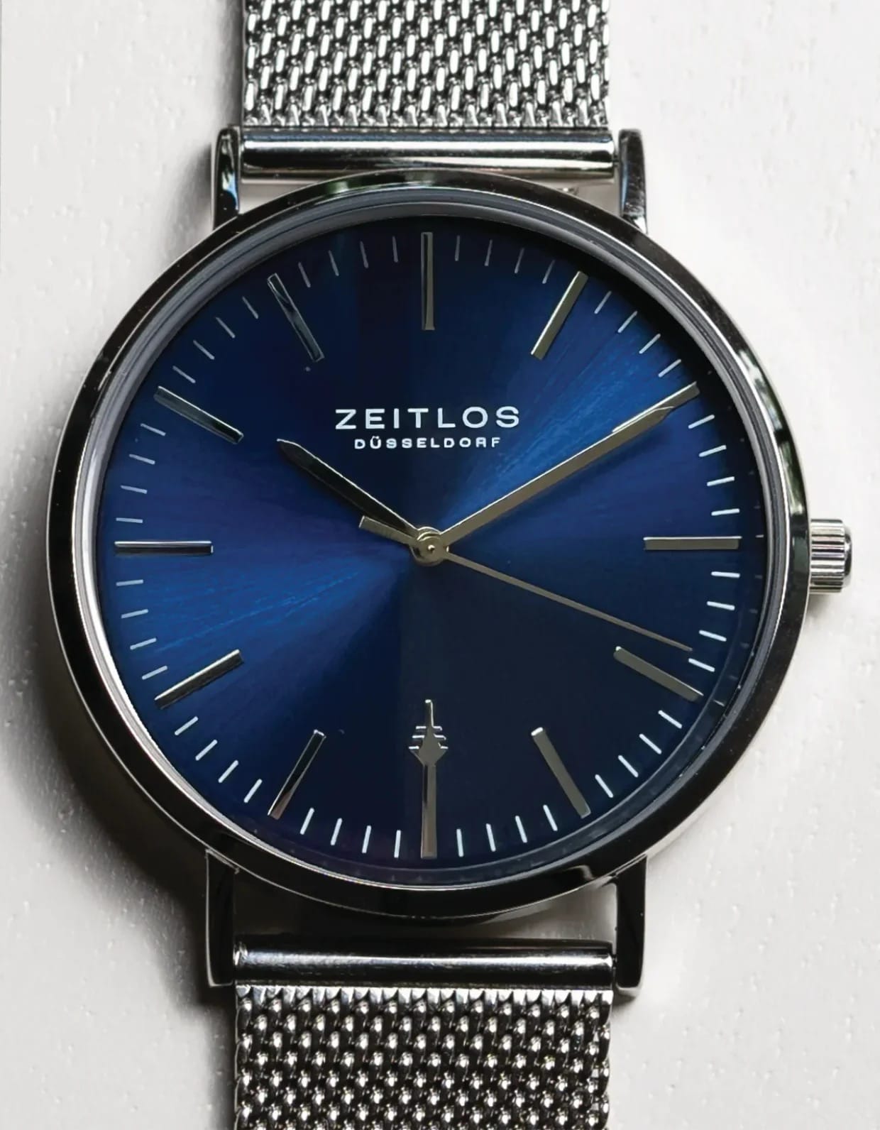 Herrenuhr Rheinturm Saphir Uhren Zeitlos Düsseldorf 