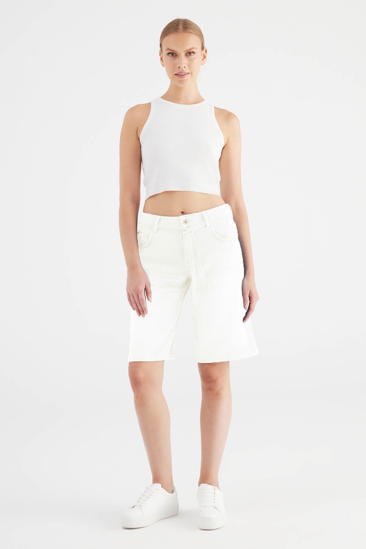 Jeansshorts Harper Ecru Jeansshorts C.O.J - Cup of Joe Denim 
