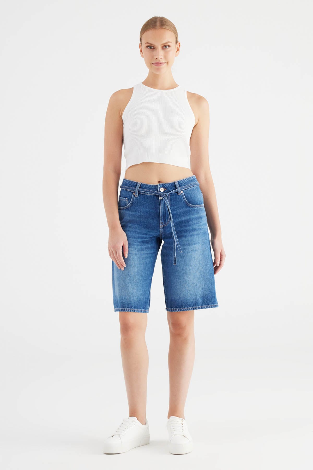 Jeansshorts Harper Medium Blue Jeansshorts C.O.J - Cup of Joe Denim 