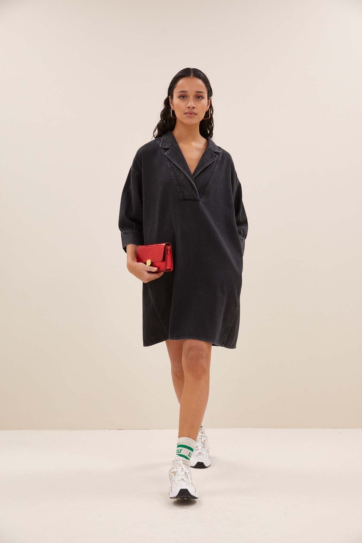 Kleid pino twill jet black Kleid By Bar 