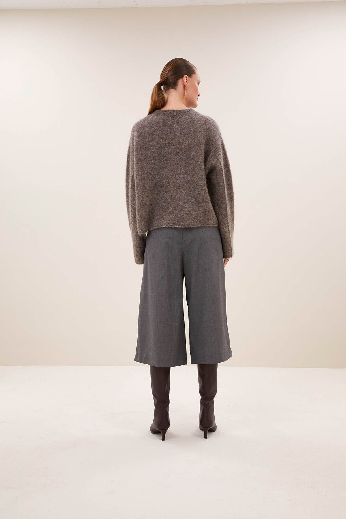 Pullover vasile dark biscuit Pullover By Bar 