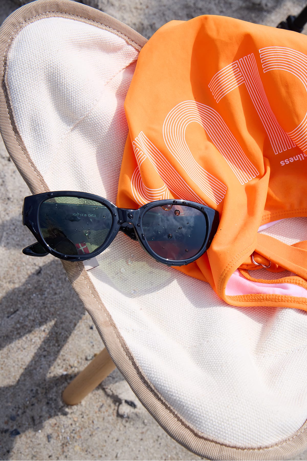 Sonnenbrille IASALLY SUNGLASS BOX Black Sonnenbrille ICHI 