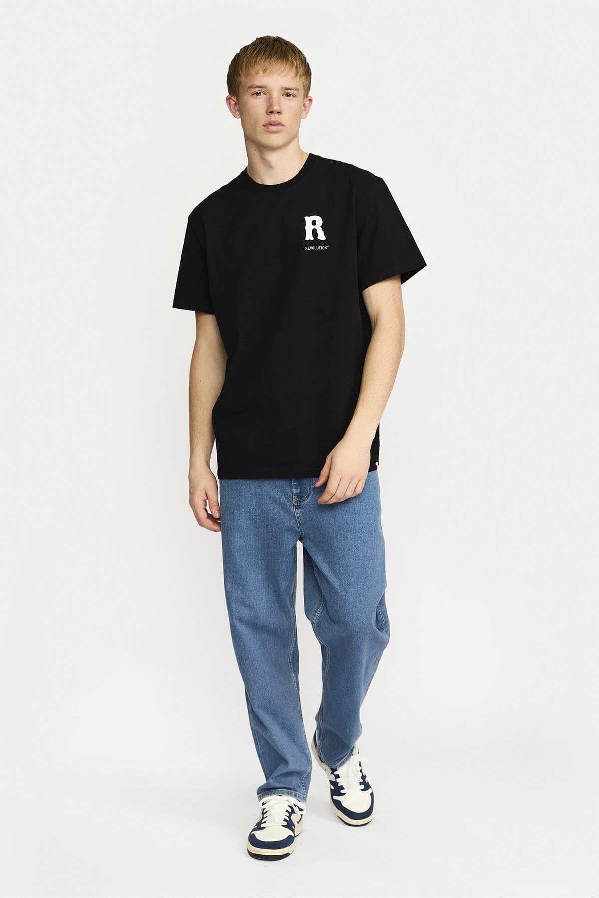 T-Shirt Printed Black T-Shirt RVLT Revolution 