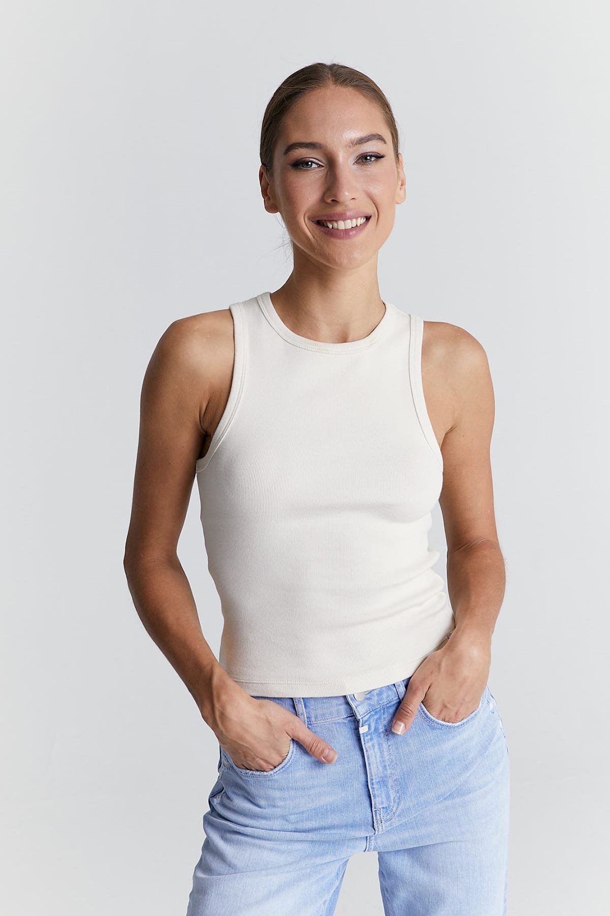 Top Liv Off White Top C.O.J - Cup of Joe Denim 